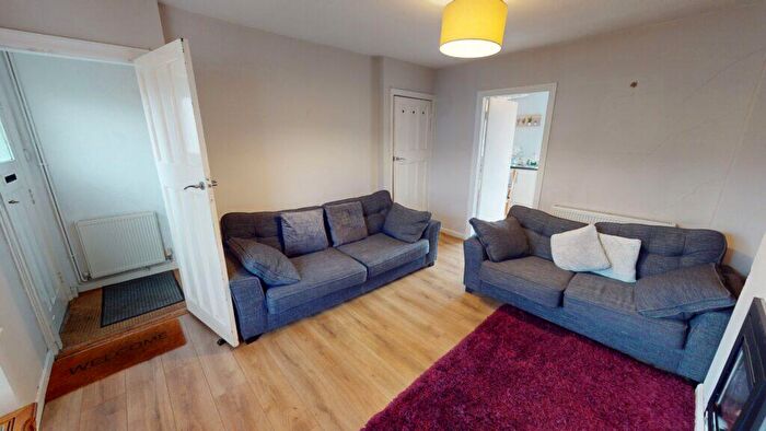 2 Bedroom House To Rent In Ashbrook Road, Stirchley, Birmingham, B30