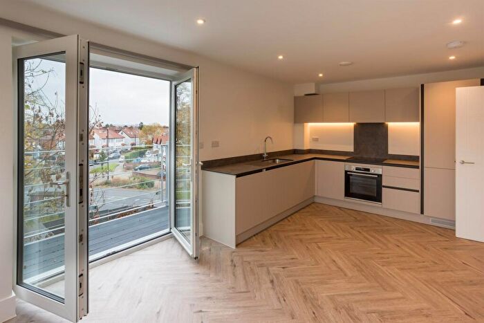 2 Bedroom Flat To Rent In Zest House, Bush Hill Park, N9