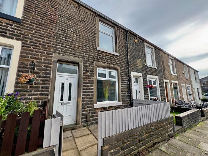 3 Bedroom Terraced House To Rent In Duke Street, Briercliffe, Burnley, BB10