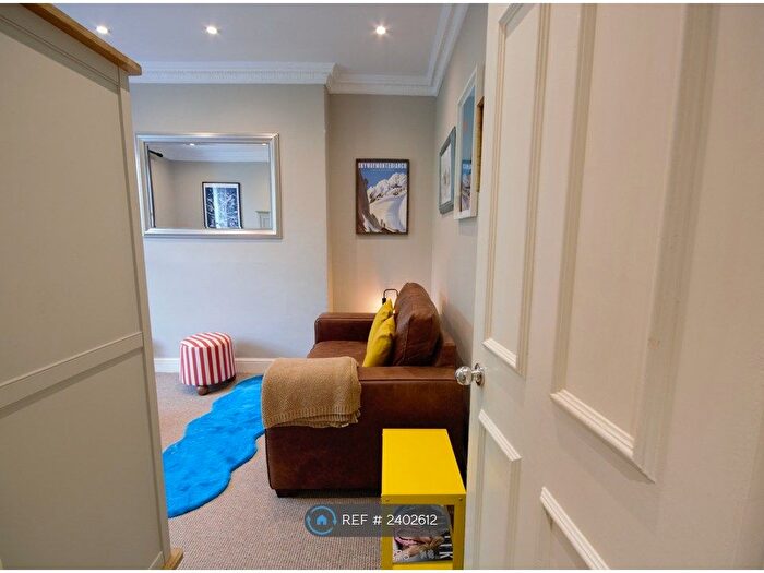 Studio To Rent In Adelaide Road, London, NW3