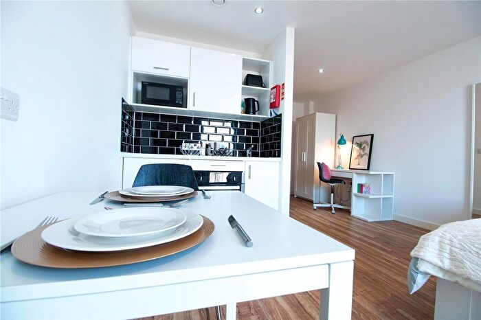 1 Bedroom Property To Rent In Plaza Boulevard, Liverpool, L8