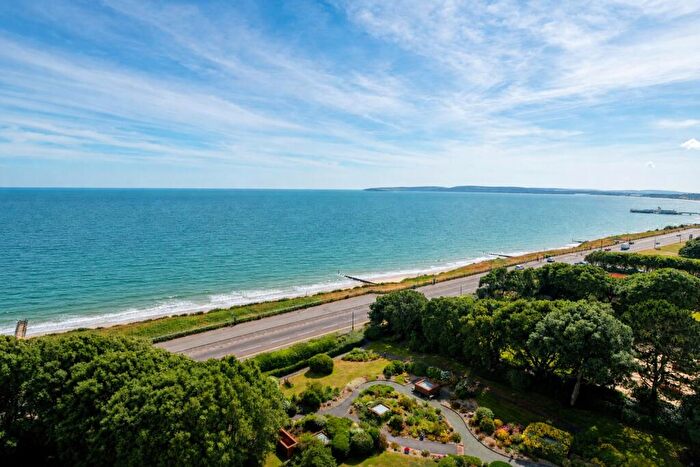 3 Bedroom Apartment For Sale In Manor Road, Bournemouth, Dorset, BH1