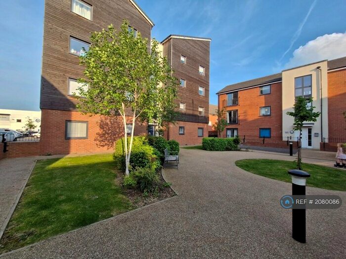 2 Bedroom Flat To Rent In Putman Street, Aylesbury, HP19