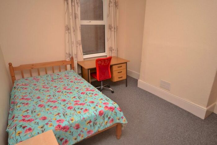 1 Bedroom Terraced House To Rent In Rooms To Rent, Springfield Road, EX4