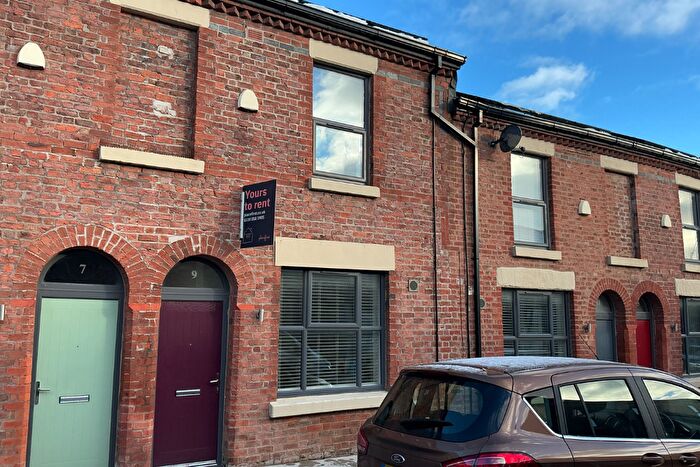 2 Bedroom Terraced House To Rent In Kinmel Street, Liverpool, Merseyside, L8