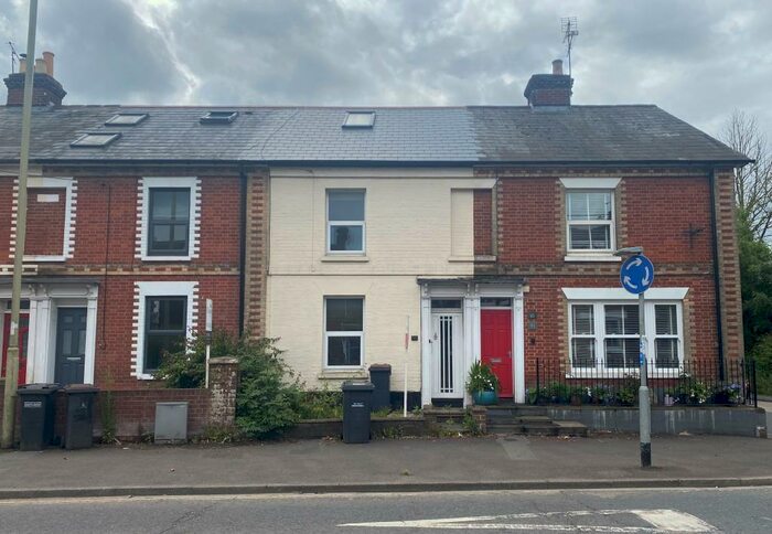 2 Bedroom Maisonette To Rent In Winchester Road, Romsey, SO51