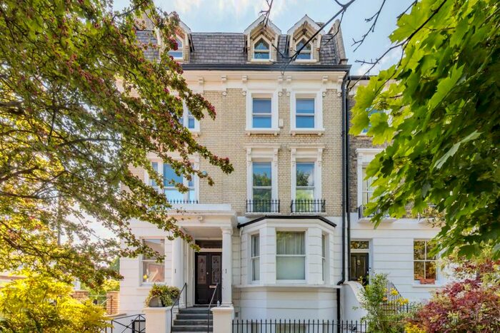 2 Bedroom Apartment To Rent In North Road, N6