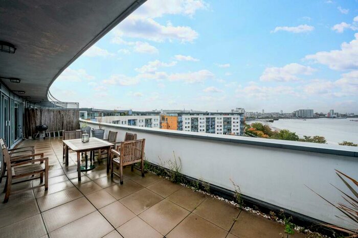 2 Bedroom Flat To Rent In Tideslea Path, Thamesmead, London, SE28