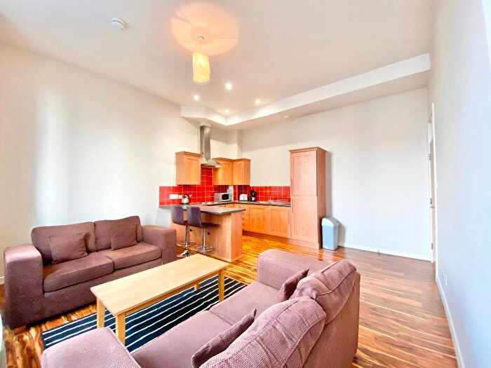 1 Bedroom Flat To Rent In Renfield Street, City Centre, Glasgow, G2