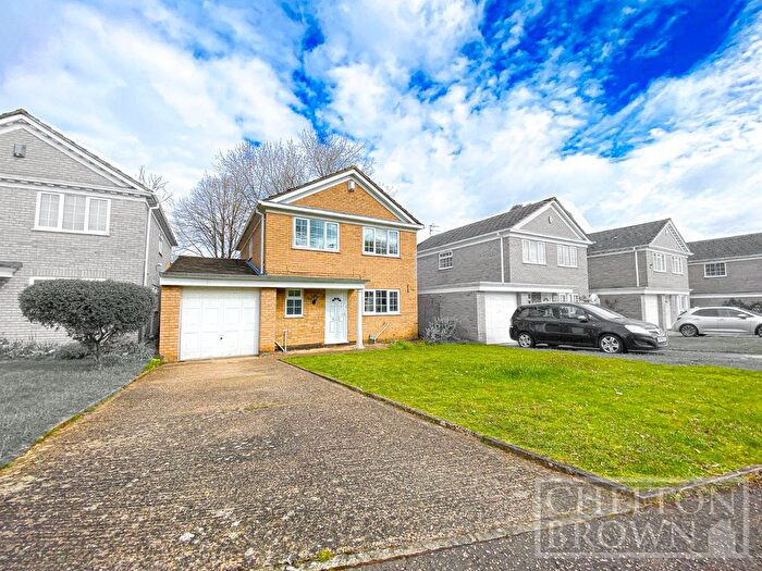 4 Bedroom Detached House For Sale In Hertford Court, Meadowfields, Northampton, NN3