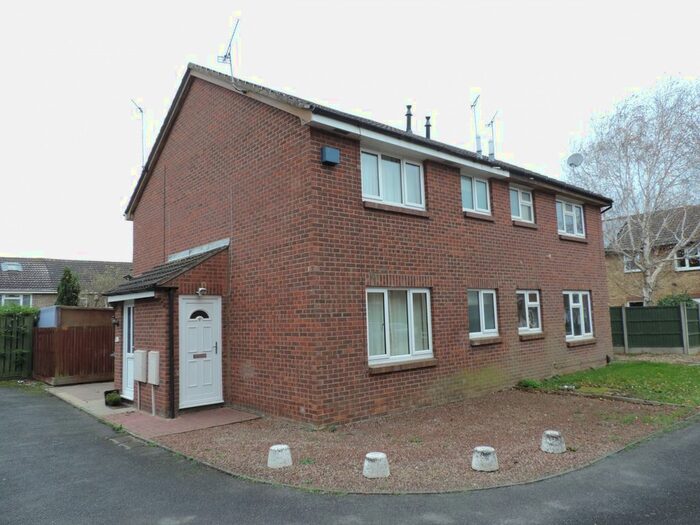 1 Bedroom Flat To Rent In Floyd Close, Leicester, Leicestershire, LE4