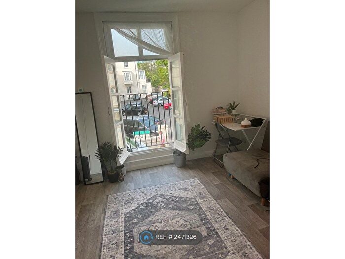 Studio To Rent In Sillwood Street, Brighton, BN1
