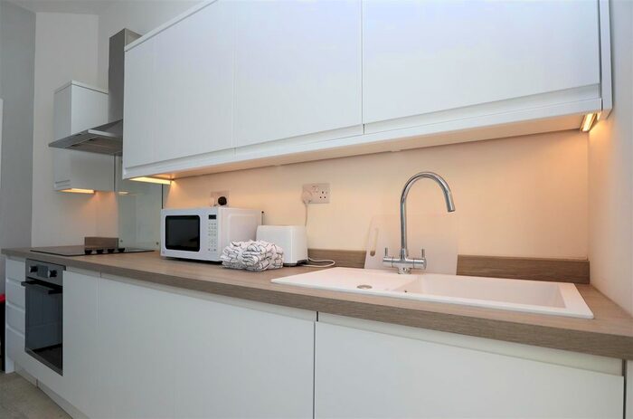 2 Bedroom Flat To Rent In Tower Road, St. Leonards-On-Sea, TN37