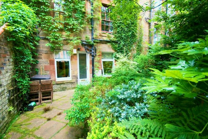 1 Bedroom Flat To Rent In Bothwell Street, Easter Road, Edinburgh, EH7