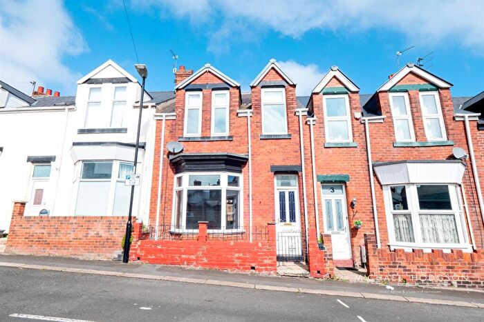 3 Bedroom Terraced House For Sale In Oaklands Terrace, Barnes, Sunderland, SR4