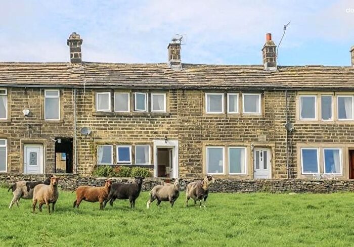 1 Bedroom Terraced House For Sale In Moorside, Oxenhope, BD22