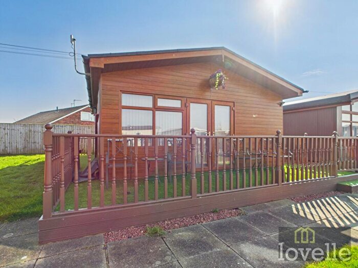 2 Bedroom Chalet For Sale In Mablethorpe Caravan Chalet Park, Mablethorpe, LN12