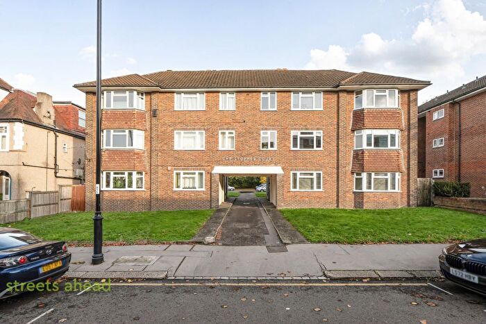 2 Bedroom Flat For Sale In Ashburton Road, Croydon, CR0