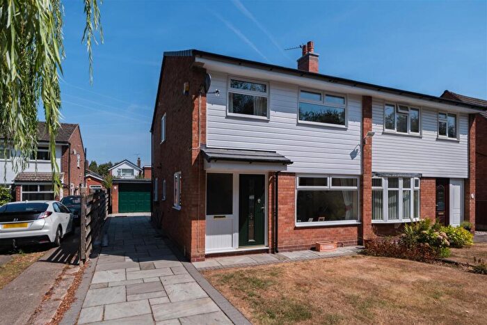 3 Bedroom House For Sale In Lambert Way, Hartford, Northwich, CW8