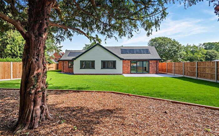 3 Bedroom Bungalow For Sale In The Oaks, Off Main Road, Filby, Great Yarmouth, NR29