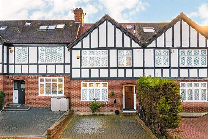 5 Bedroom Terraced House For Sale In Cannon Hill Lane, West Wimbledon, SW20