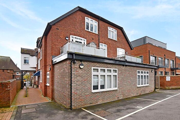 1 Bedroom Apartment To Rent In Compass House, Pynnacles Close, Stanmore, Greater London, HA7