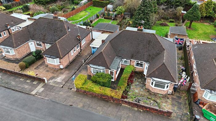 2 Bedroom Semi Detached Bungalow For Sale In Verdale Avenue, Leicester, Leicestershire, LE4