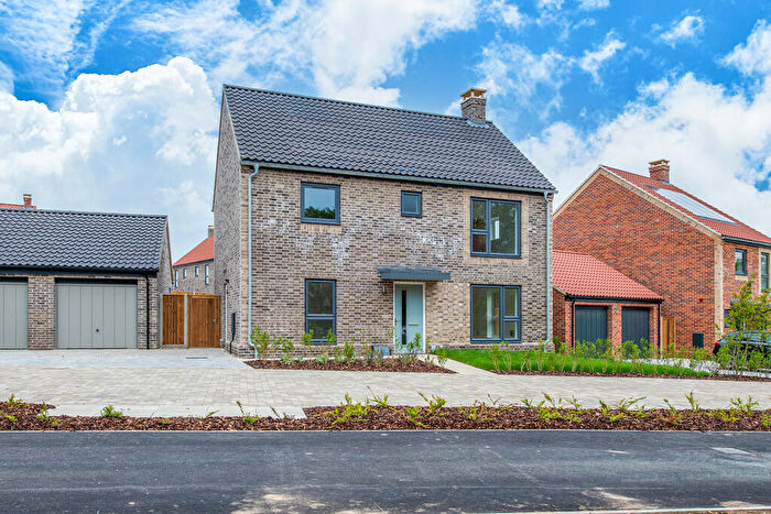 4 Bedroom Detached House For Sale In St Giles Park, Cringleford, Norwich, NR4