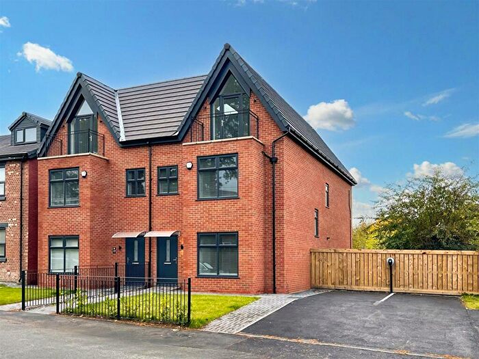 4 Bedroom Semi-Detached House To Rent In Trenchard Drive, Manchester, M22