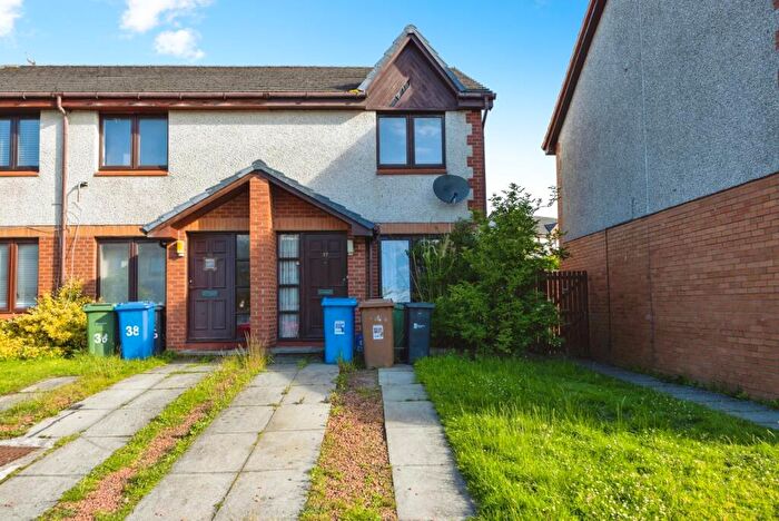 2 Bedroom End Of Terrace House For Sale In Willow Grove, Livingston, West Lothian, EH54