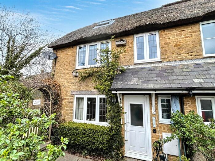 2 Bedroom Semi-Detached House For Sale In Chideock, Bridport, DT6