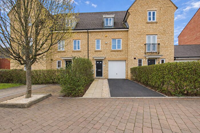 3 Bedroom Terraced House For Sale In Lasborough Drive, Tuffley, Gloucester, GL4