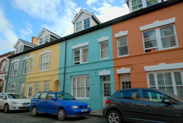 6 Bedroom Terraced House To Rent In Gerddi Gwalia, Portland Road, Aberystwyth, SY23