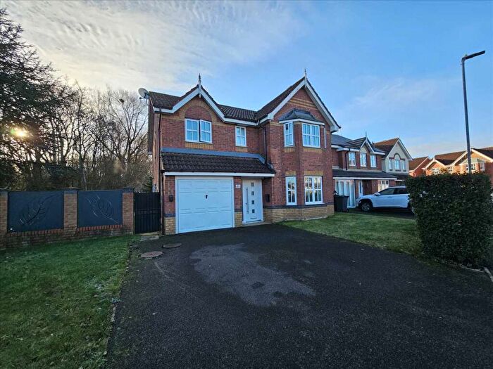 4 Bedroom Detached House For Sale In Shakespeare Avenue, Kirkby, L32