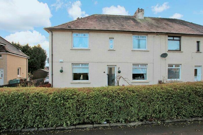 2 Bedroom Flat To Rent In North Lodge Avenue, Motherwell, ML1