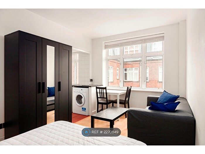 Studio To Rent In Cliffords Inn, London, EC4A