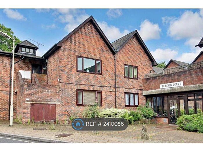 1 Bedroom Flat To Rent In Cross Street, Winchester, SO23