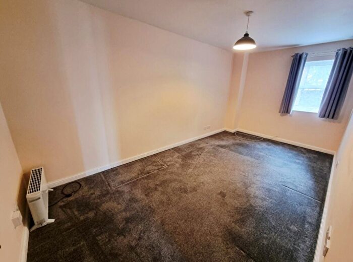 2 Bedroom Flat To Rent In Bedwell Crescent, Stevenage, SG1