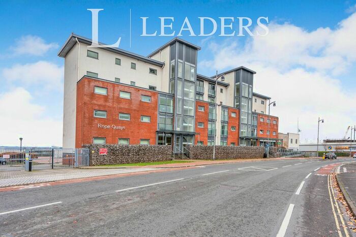 2 Bedroom Flat To Rent In Rope Quays, Gosport, PO12