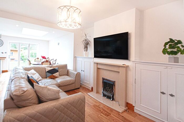 4 Bedroom Terraced House To Rent In Wricklemarsh Road, London, SE3