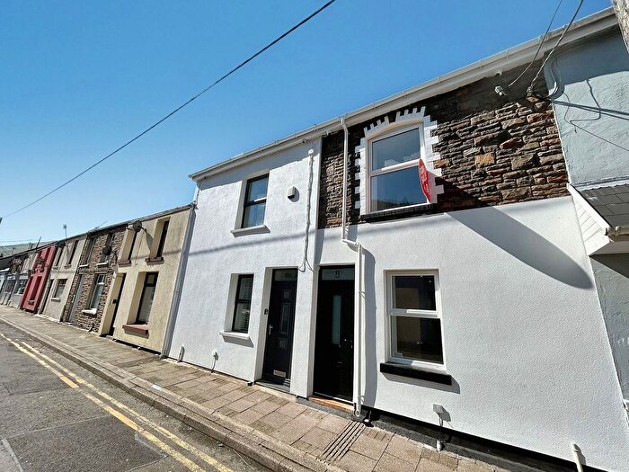 4 Bedroom Terraced House For Sale In High Street, Ogmore Vale, Bridgend, CF32