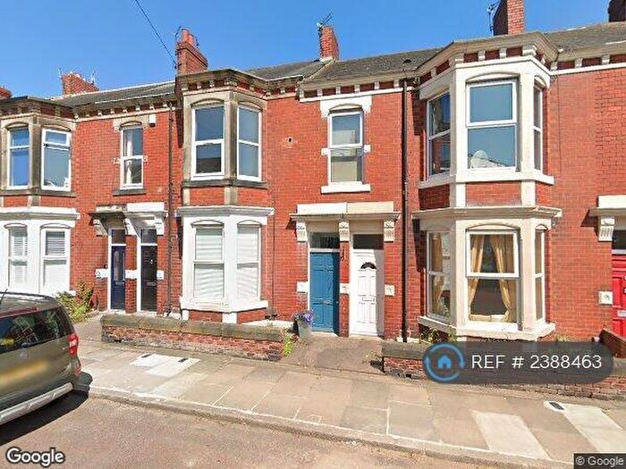 3 Bedroom Flat To Rent In Whitefield Terrace, Newcastle Upon Tyne, NE6