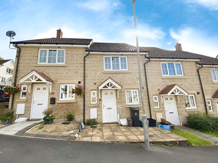 2 Bedroom House To Rent In Hillside Drive, Frome, Somerset, BA11