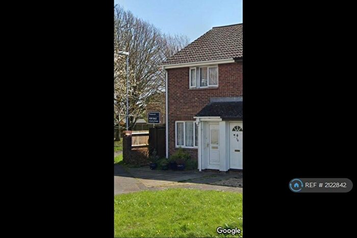 2 Bedroom End Of Terrace House To Rent In Elderberry Lane, Christchurch, BH23