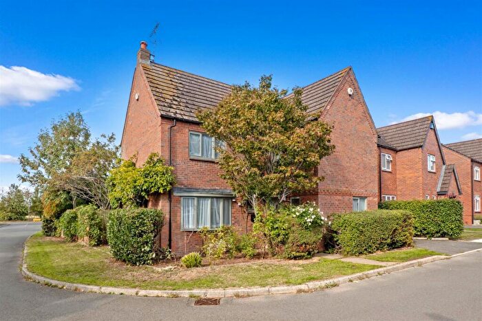 4 Bedroom Detached House For Sale In Chestnut Grove, Moreton Morrell, Warwick, CV35