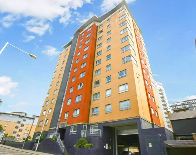 1 Bedroom Apartment To Rent In Spectrum Tower, Hainault Street, Ilford, Essex, IG1