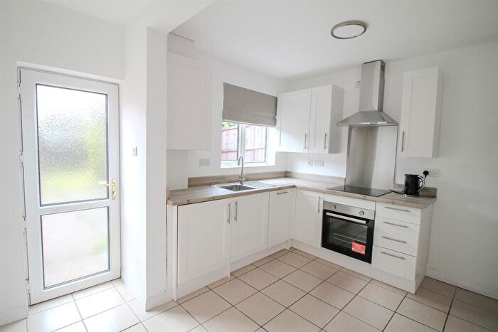 2 Bedroom Terraced House To Rent In Victoria Road, Nottingham, NG5