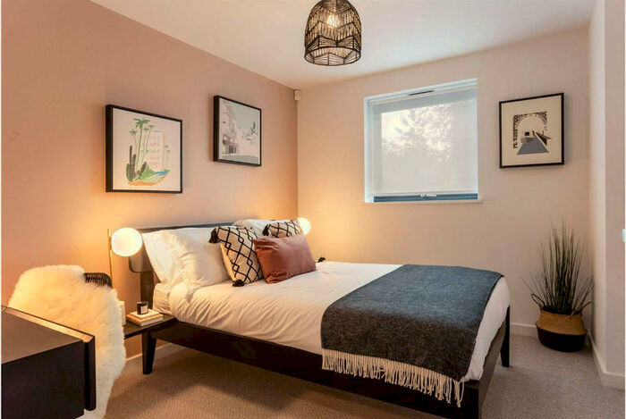 2 Bedroom Apartment To Rent In Potato Wharf, Manchester, M3