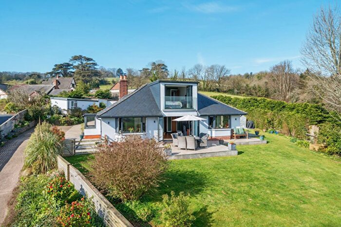4 Bedroom Chalet For Sale In Greenacres, Dunchideock, Exeter, EX2