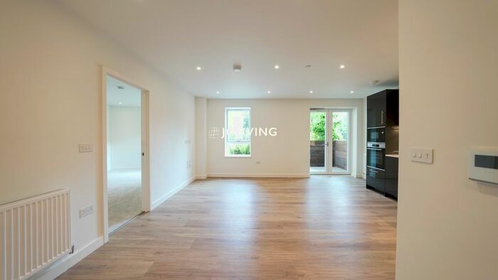 1 Bedroom Flat To Rent In Alington Apt, London, N8